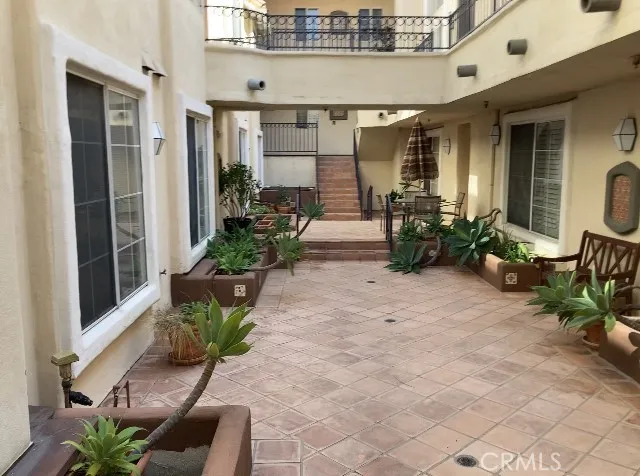 7122 La Tijera Boulevard H101, Los Angeles, California 90045