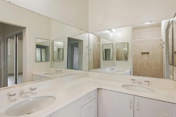 3530 Caminito El Rincon 31, San Diego, California 92130