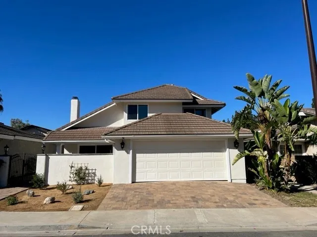 31 Sparrowhawk, Irvine, California 92604