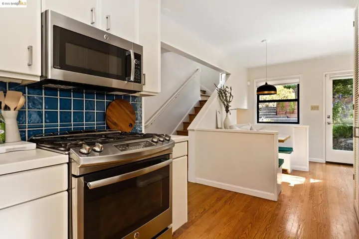 828 Park Way, El Cerrito, California 94530
