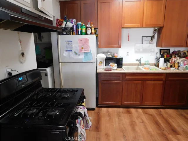 7680 Fillmore Drive, Buena Park, California 90620