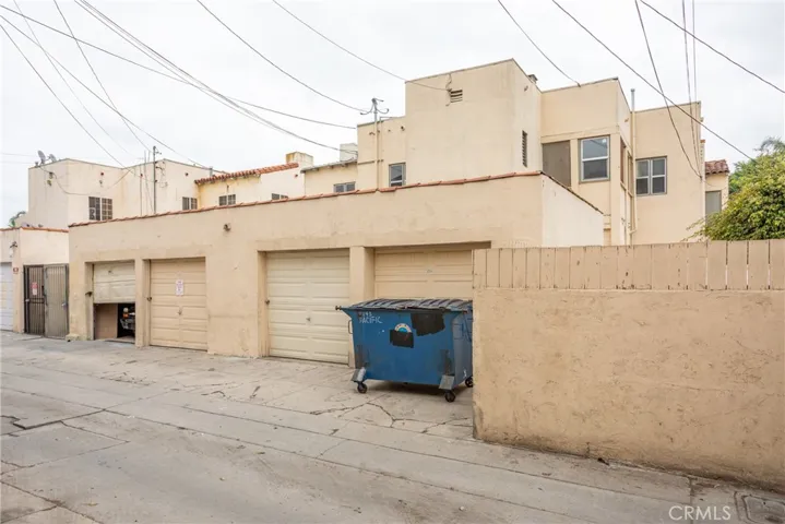 2243 Pacific Avenue, Long Beach, California 90806