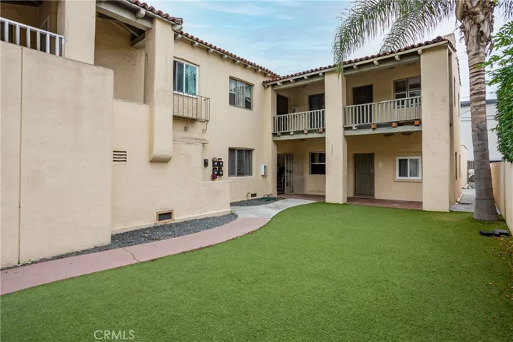 2243 Pacific Avenue, Long Beach, California 90806