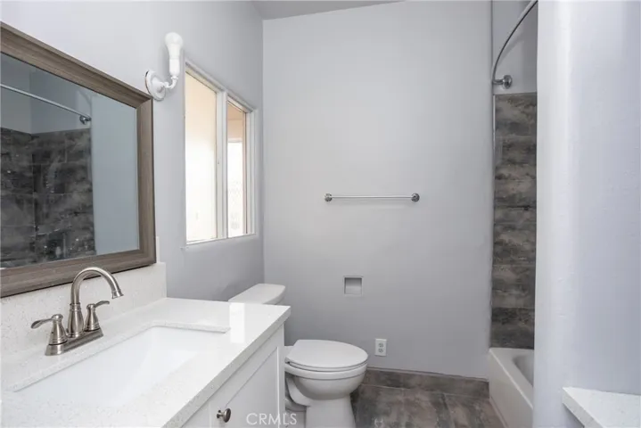 2243 Pacific Avenue, Long Beach, California 90806