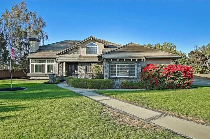 , Hollister, California 95023