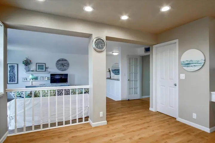 , Hollister, California 95023