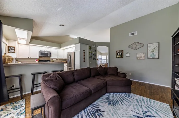 25255 Copperleaf Court, Murrieta, California 92563