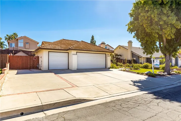 25255 Copperleaf Court, Murrieta, California 92563