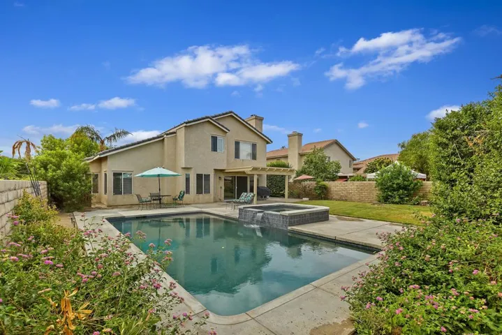003_Home with Pool and Spa