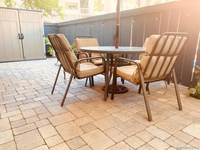 6966 Caminito Curva, San Diego, California 92119