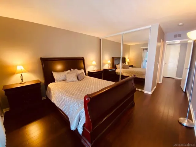 6966 Caminito Curva, San Diego, California 92119