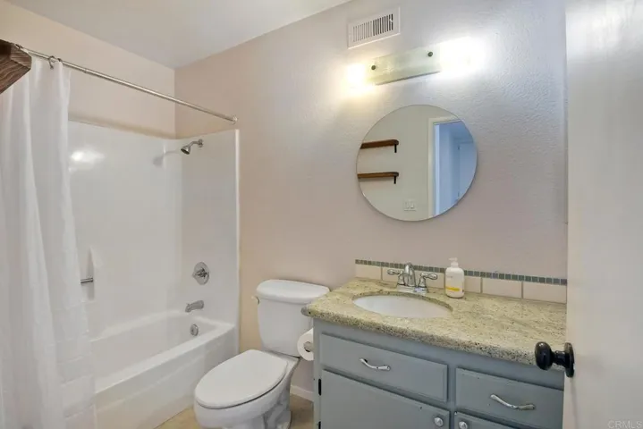1651 S Juniper Street 242, Escondido, California 92025