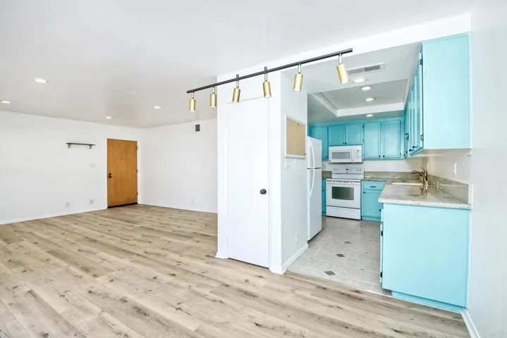 1651 S Juniper Street 242, Escondido, California 92025