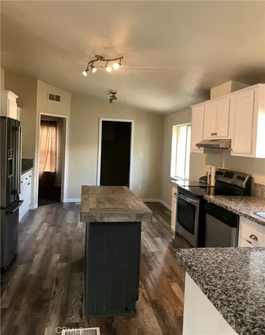 2608 Spring Valley Road, Clearlake Oaks, California 95423