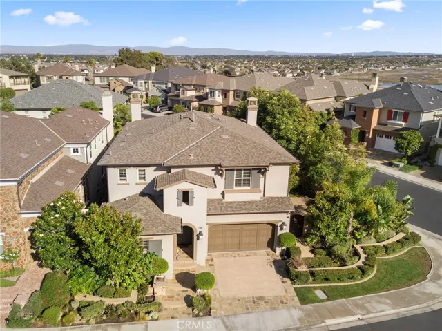 17462 Seabury Lane, Huntington Beach, California 92649