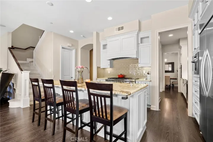 8.5ft beautiful granite island