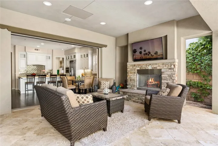 Seamless indoor/outdoor transition