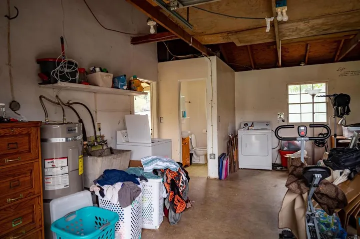 704 F Street, Ramona, California 92065