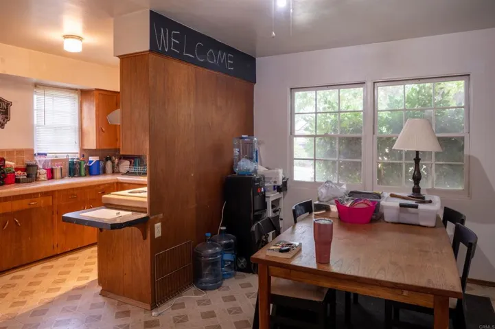 704 F Street, Ramona, California 92065