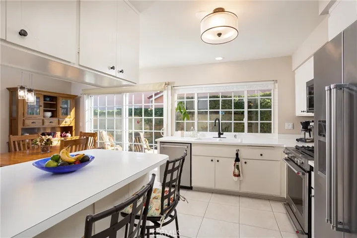 17132 Twain Lane, Huntington Beach, California 92649