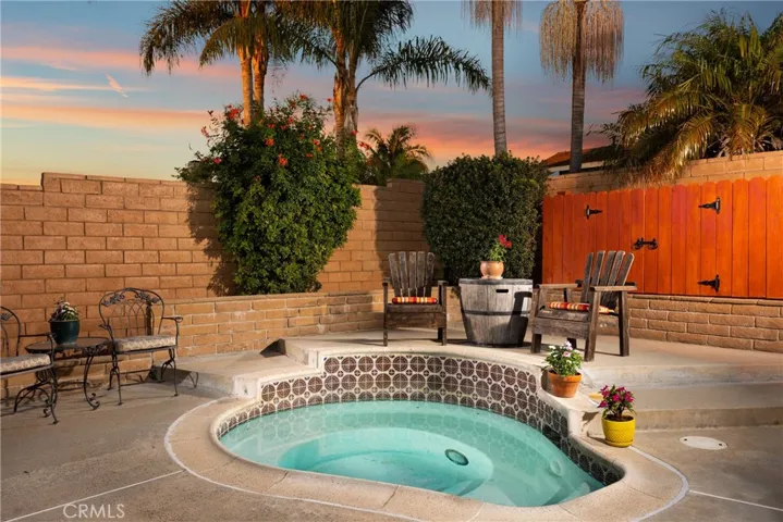 17132 Twain Lane, Huntington Beach, California 92649