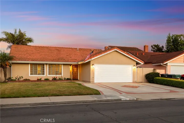 17132 Twain Lane, Huntington Beach, California 92649