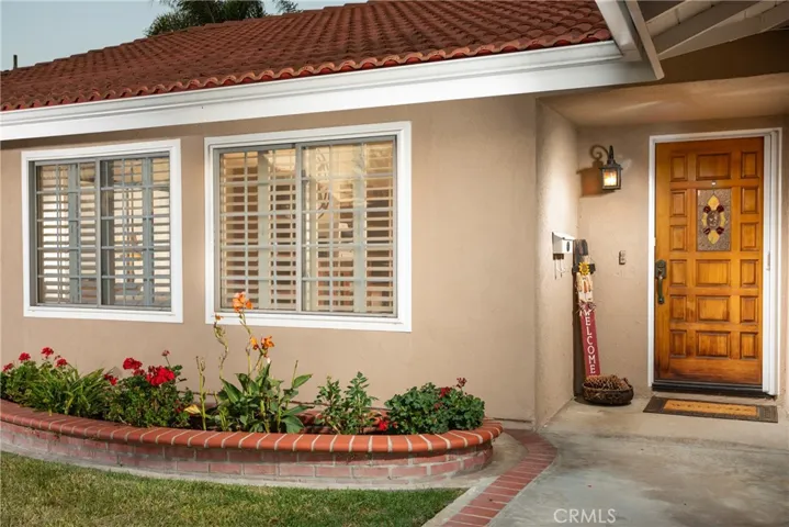 17132 Twain Lane, Huntington Beach, California 92649