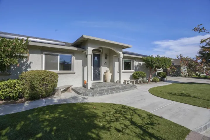 , Hollister, California 95023