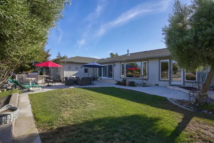 , Hollister, California 95023