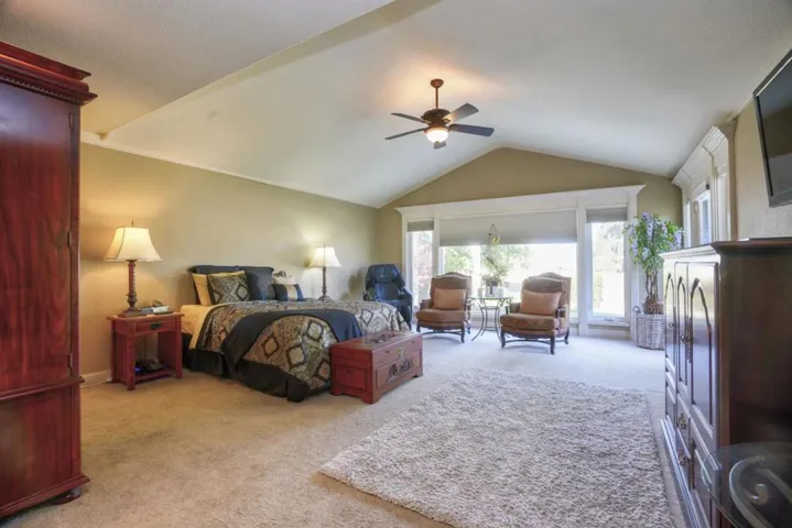 , Hollister, California 95023