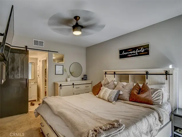 Master Suite with adjoining Bathroom and Walk-in Closet