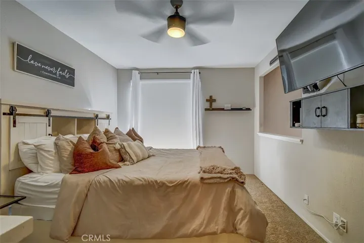 Upstairs Master Room for King Bed , Ceiling Fan