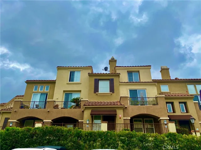 40 Via Pamplona, Rancho Santa Margarita, California 92688