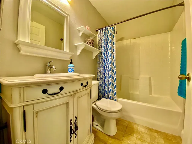 40 Via Pamplona, Rancho Santa Margarita, California 92688