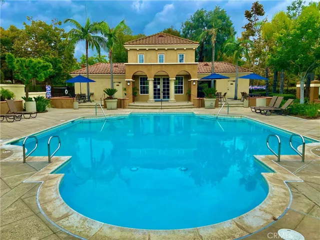 40 Via Pamplona, Rancho Santa Margarita, California 92688