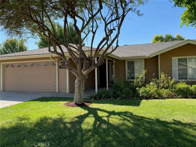 702 N Quince Avenue, Exeter, California 93221