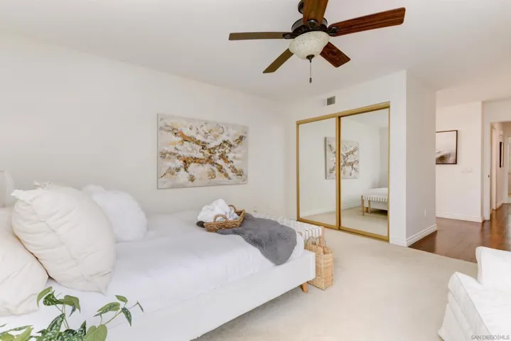 18034 Avenida Alozdra, San Diego, California 92128