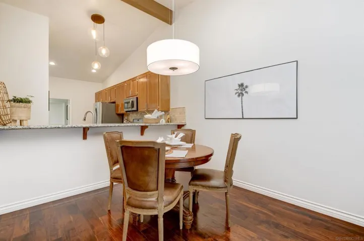 18034 Avenida Alozdra, San Diego, California 92128