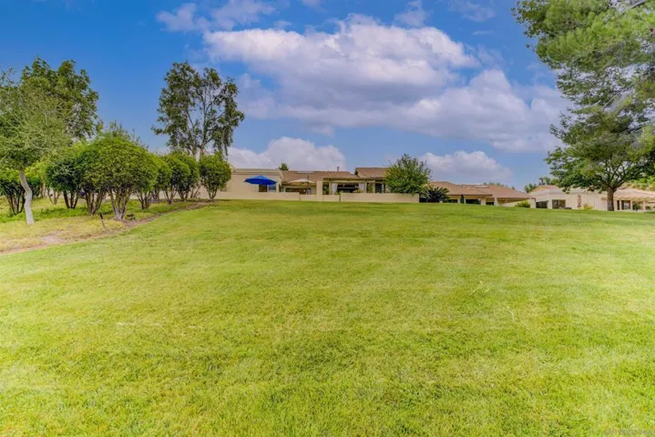 18034 Avenida Alozdra, San Diego, California 92128