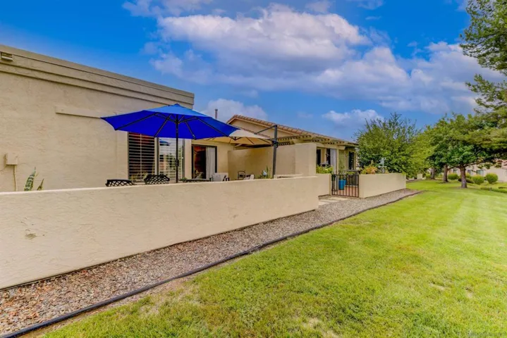18034 Avenida Alozdra, San Diego, California 92128