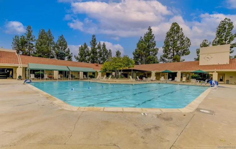 18034 Avenida Alozdra, San Diego, California 92128