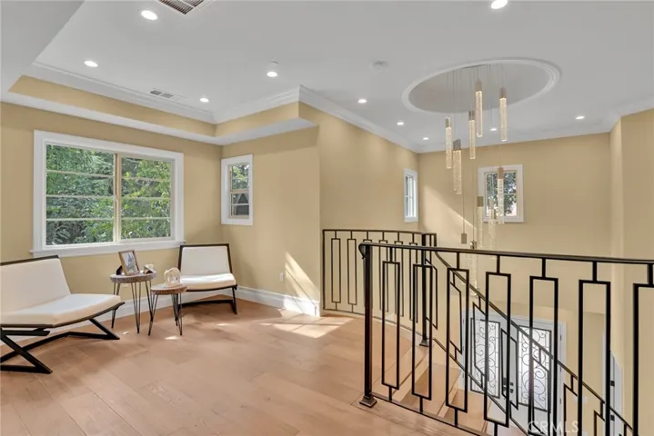 9208 Live Oak Avenue, Temple City, California 91780