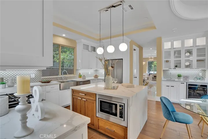 9208 Live Oak Avenue, Temple City, California 91780