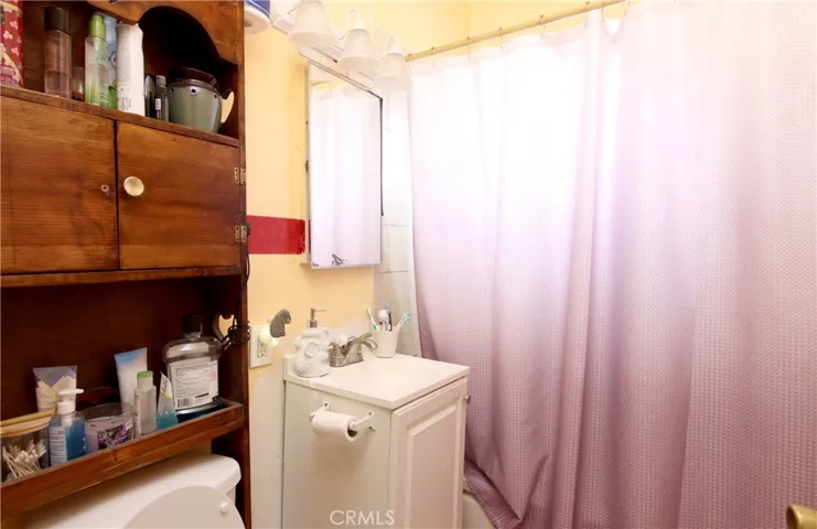 4522 11th Street, Guadalupe, California 93434