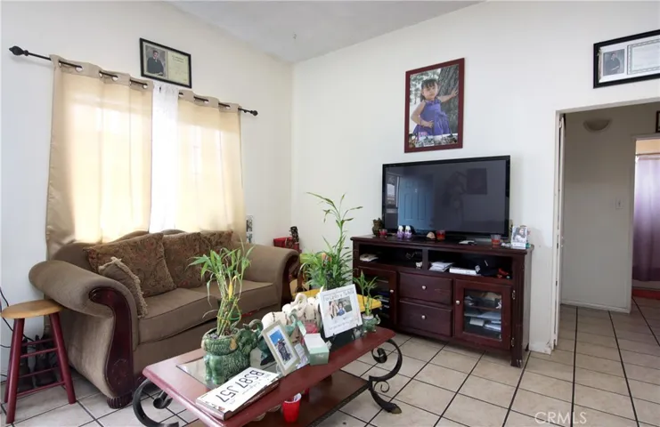 4522 11th Street, Guadalupe, California 93434