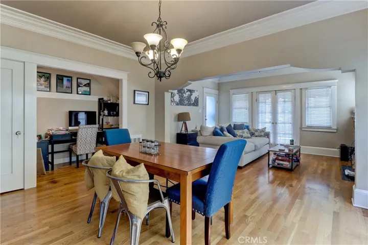 219 Redondo Avenue, Long Beach, California 90803