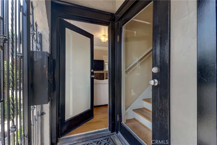 219 Redondo Avenue, Long Beach, California 90803