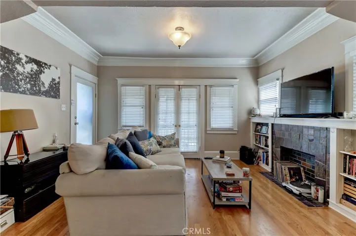 219 Redondo Avenue, Long Beach, California 90803
