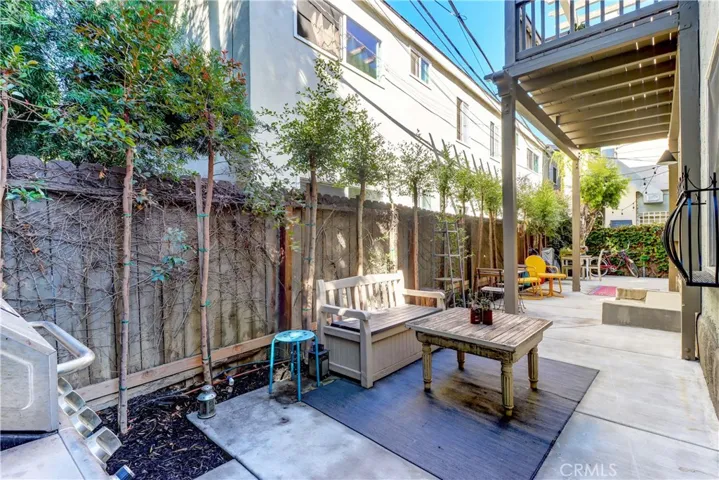 219 Redondo Avenue, Long Beach, California 90803
