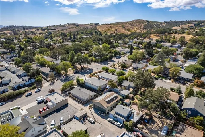 528 Oak Street, Paso Robles, California 93446